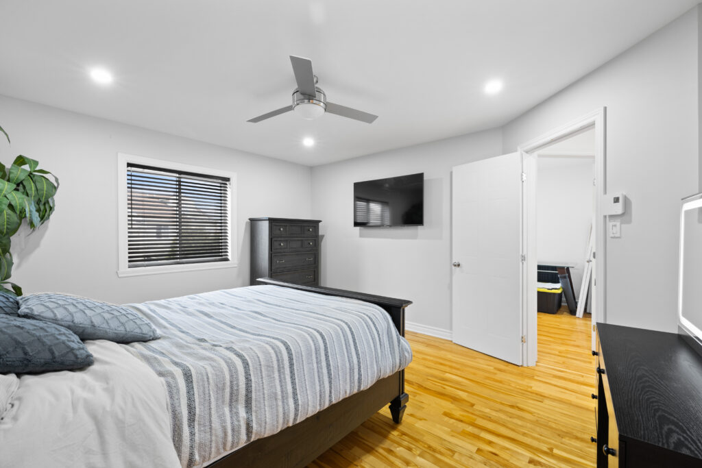 16138 Rue Forsyth — Photo 32